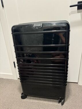 BEIS Large Check in Roller Luggage Black Gloss